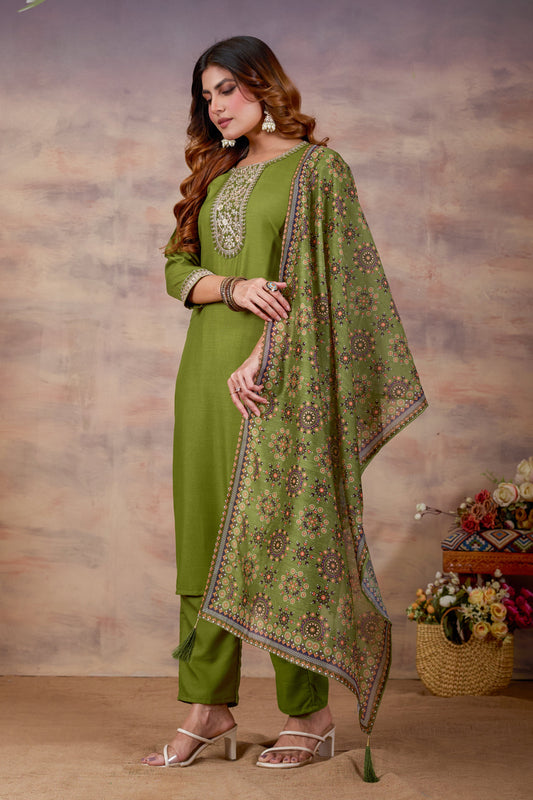 Green Ethnic Embroidered Thread Work Kurta with Trousers & Dupatta.