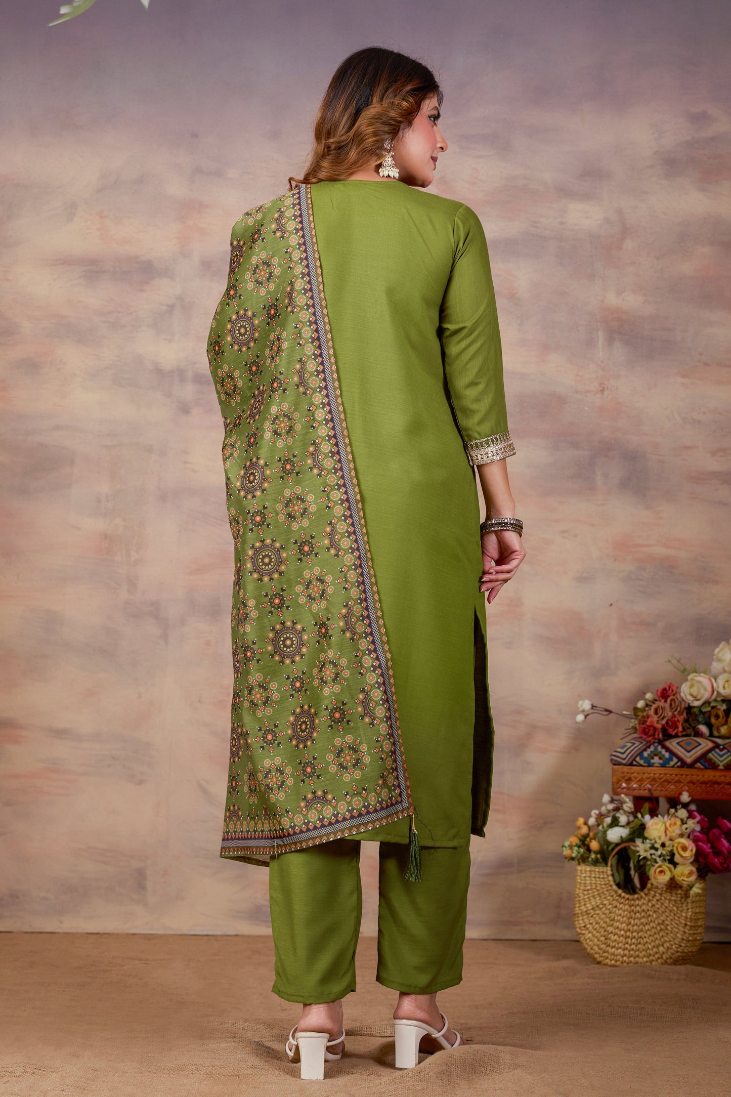 Green Ethnic Embroidered Thread Work Kurta with Trousers & Dupatta.