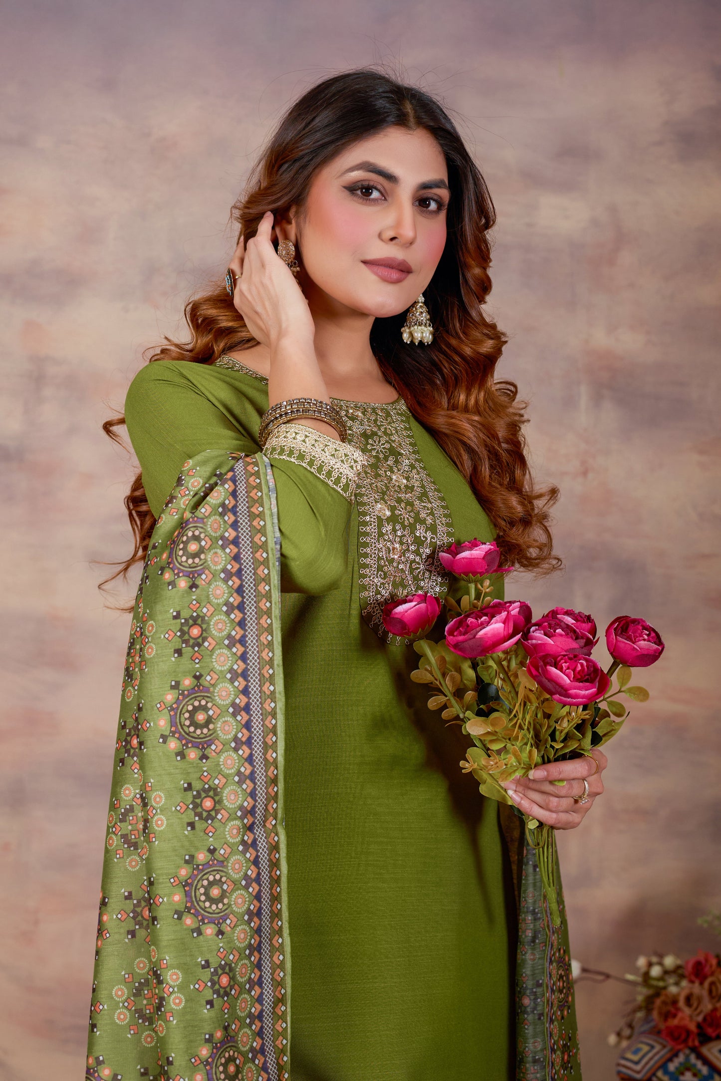 Green Ethnic Embroidered Thread Work Kurta with Trousers & Dupatta.