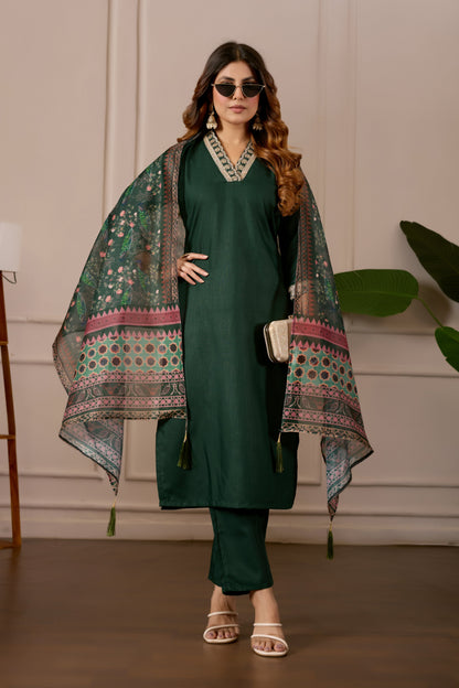 Green Embroidered Kurta Set with Printed Dupatta, 3 Piece Suit