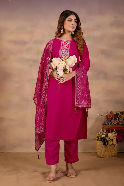 Pink Ethnic Embroidered Thread Work Kurta with Trousers & Dupatta.