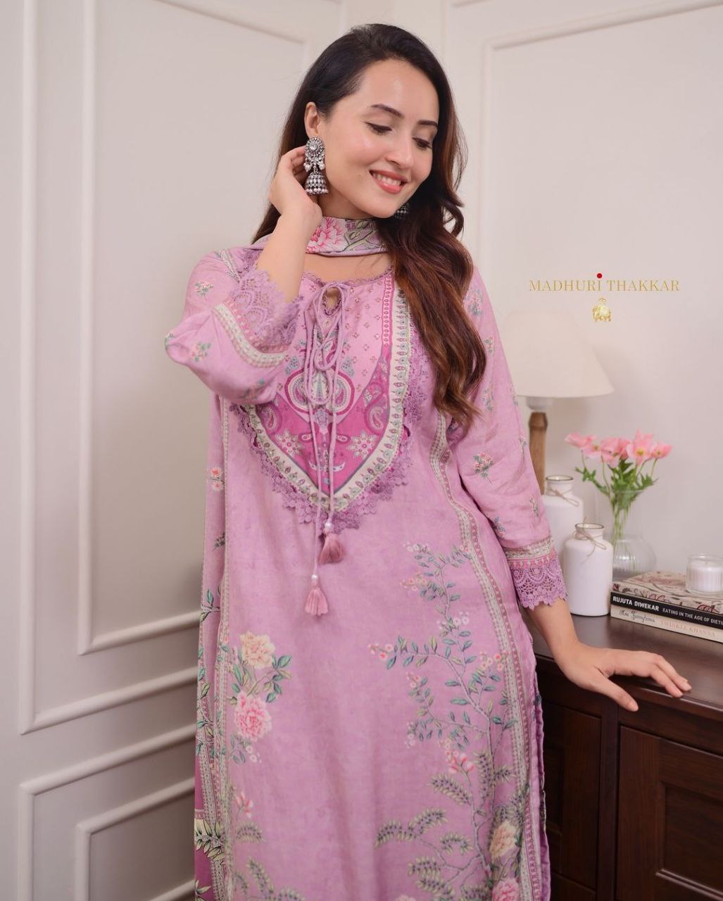*Featuring Lilac Muslin Pakistani Suit which is beautifully decorated with digital prints and hand embroidery