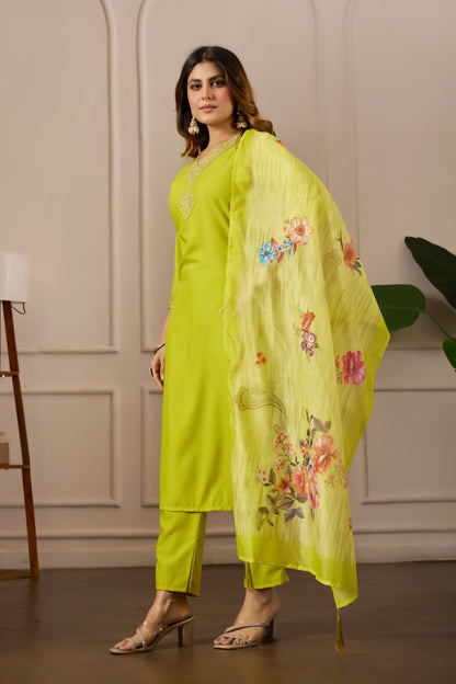 Green Embroidered Regular Pure Cotton Kurti with Pyjamas With Dupatta